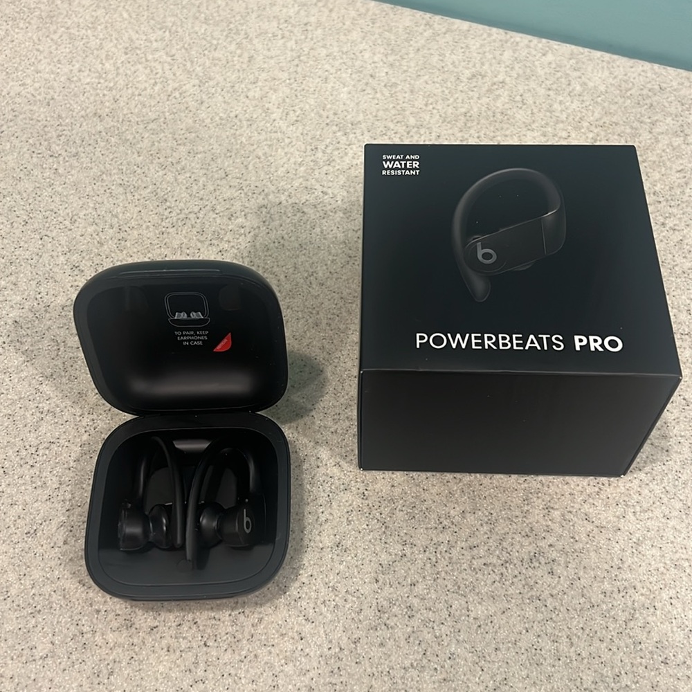 Beats by Dre PowerBeats PRO